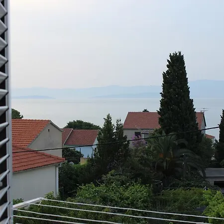 アパート Daniel *